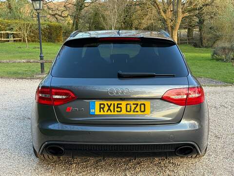 Audi RS4 Avant 4.2 FSI V8 Estate 5dr Petrol S Tronic quattro Euro 5 (450 ps) - U10004013