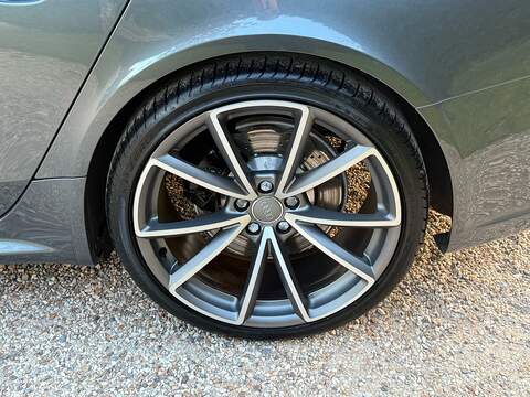 Audi RS4 Avant 4.2 FSI V8 Estate 5dr Petrol S Tronic quattro Euro 5 (450 ps) - U10004013