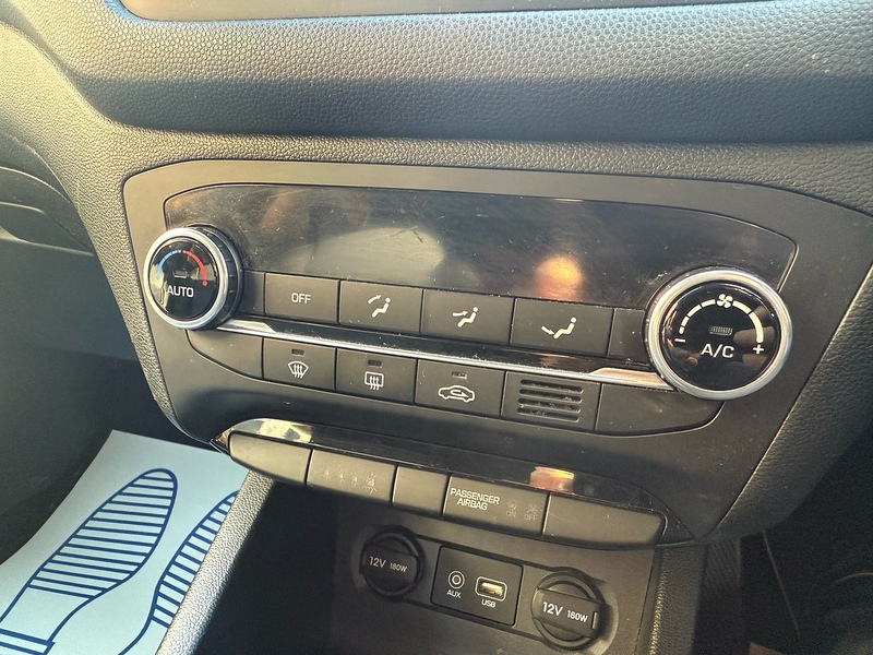 Hyundai i20 1.0 T-GDi Premium Euro 6 (s/s) 5dr - U10004015