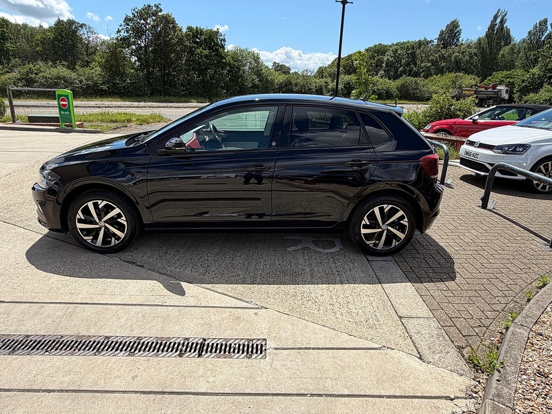 Volkswagen Polo 1.0 beats Hatchback 5dr Petrol Manual Euro 6 (s/s) (65 ps) - U10004020