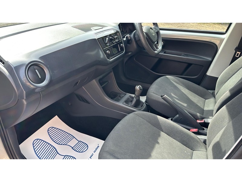 Volkswagen up! 1.0 Move up! Hatchback 5dr Petrol Manual Euro 6 (60 ps) - U10004022