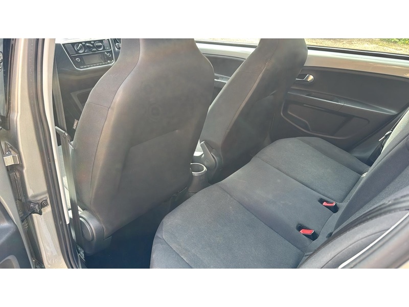 Volkswagen up! 1.0 Move up! Hatchback 5dr Petrol Manual Euro 6 (60 ps) - U10004022