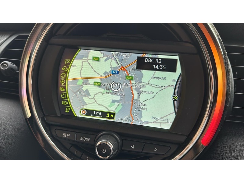 MINI Hatch 1.2 One Hatchback 5dr Petrol Auto Euro 6 (s/s) (102 ps) - U10004023