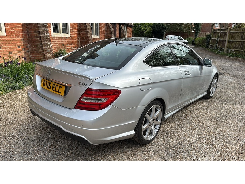 Mercedes-Benz C Class 2.1 C250 CDI AMG Sport Edition Coupe 2dr Diesel G-Tronic+ Euro 5 (s/s) (204 ps) - U10004024