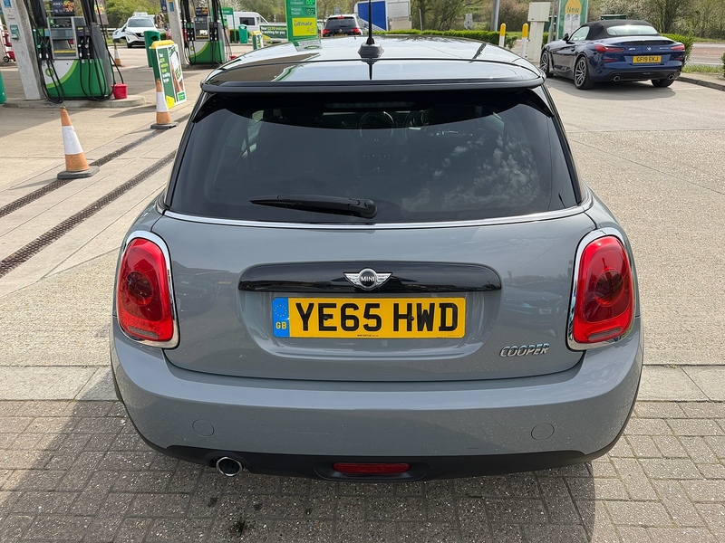 MINI Hatch 1.5 Cooper Hatchback 3dr Petrol Auto Euro 6 (s/s) (136 ps) - U10004025