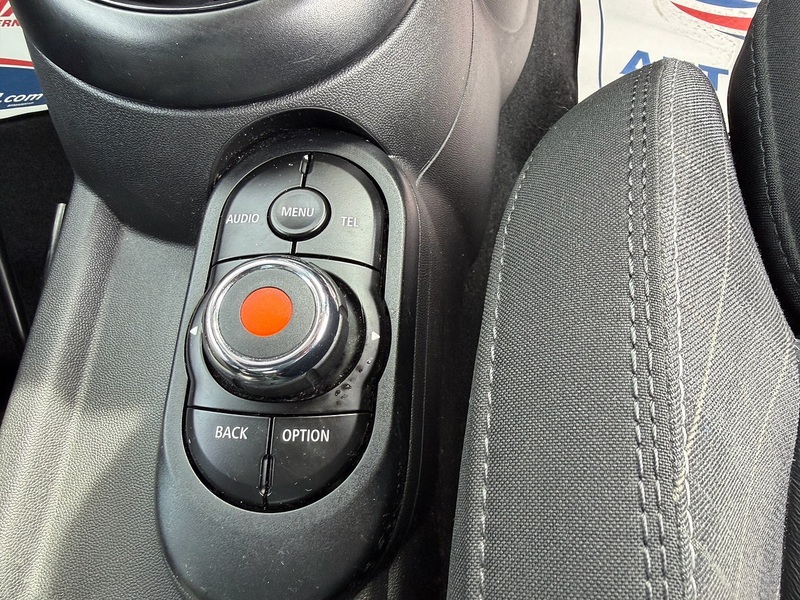 MINI Hatch 1.5 Cooper Hatchback 3dr Petrol Auto Euro 6 (s/s) (136 ps) - U10004025