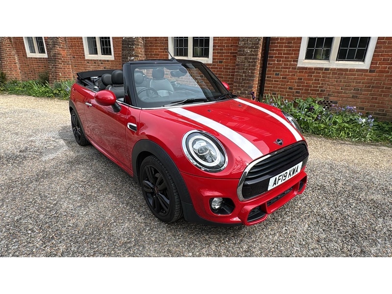 MINI Convertible 1.5 Cooper Sport Convertible 2dr Petrol Manual Euro 6 (s/s) (136 ps) - U10004028