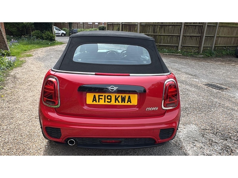 MINI Convertible 1.5 Cooper Sport Convertible 2dr Petrol Manual Euro 6 (s/s) (136 ps) - U10004028