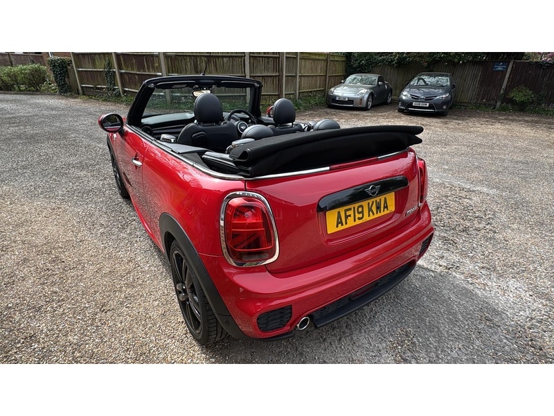 MINI Convertible 1.5 Cooper Sport Convertible 2dr Petrol Manual Euro 6 (s/s) (136 ps) - U10004028