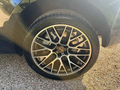 Porsche Macan 2.9T V6 Turbo SUV 5dr Petrol PDK 4WD Euro 6 (s/s) (440 ps) - U10004029