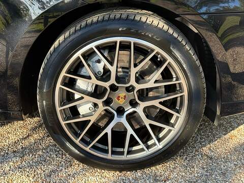 Porsche Macan 2.9T V6 Turbo SUV 5dr Petrol PDK 4WD Euro 6 (s/s) (440 ps) - U10004029