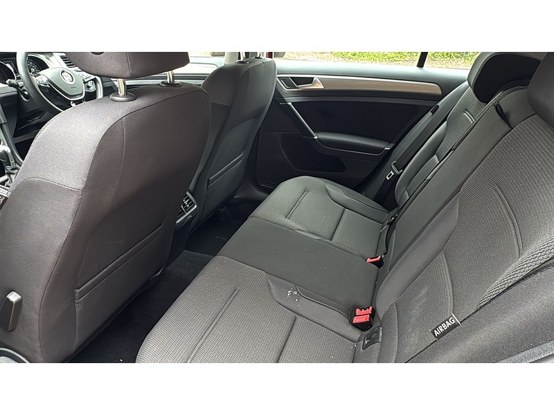 Volkswagen Golf 2.0 TDI BlueMotion Tech Match Hatchback 5dr Diesel DSG Euro 5 (s/s) (150 ps) - U10004030