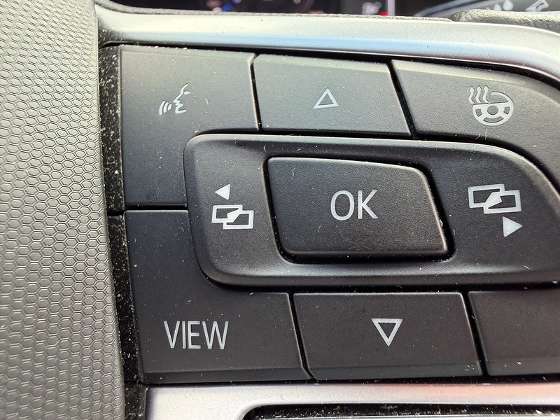 Volkswagen Tiguan Tiguan Elegance SUV 1 Automatic Petrol - U10004033