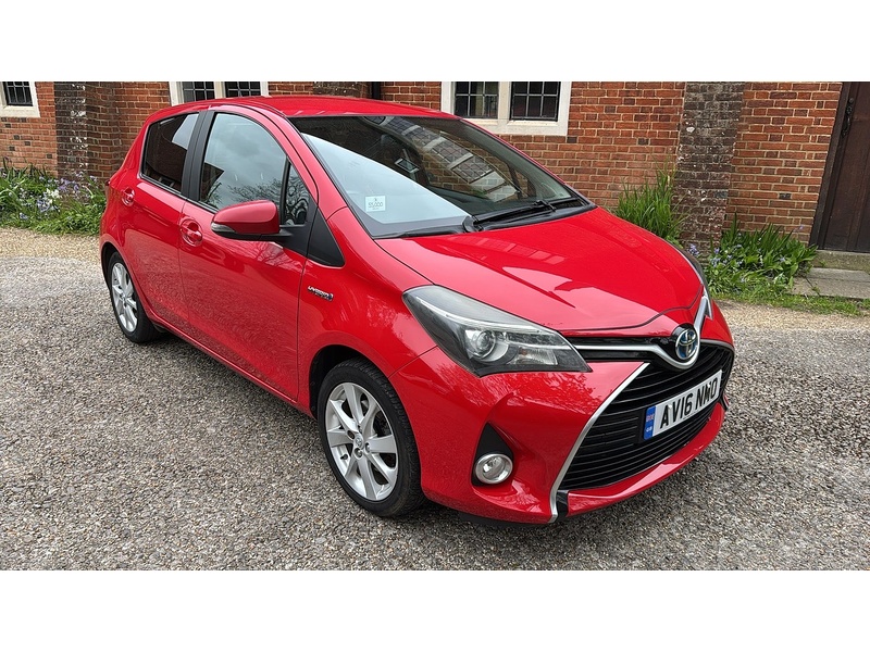 Toyota Yaris 1.5 VVT-h Excel Hatchback 5dr Petrol Hybrid E-CVT Euro 6 (15in Alloy) (101 ps) - U10004040
