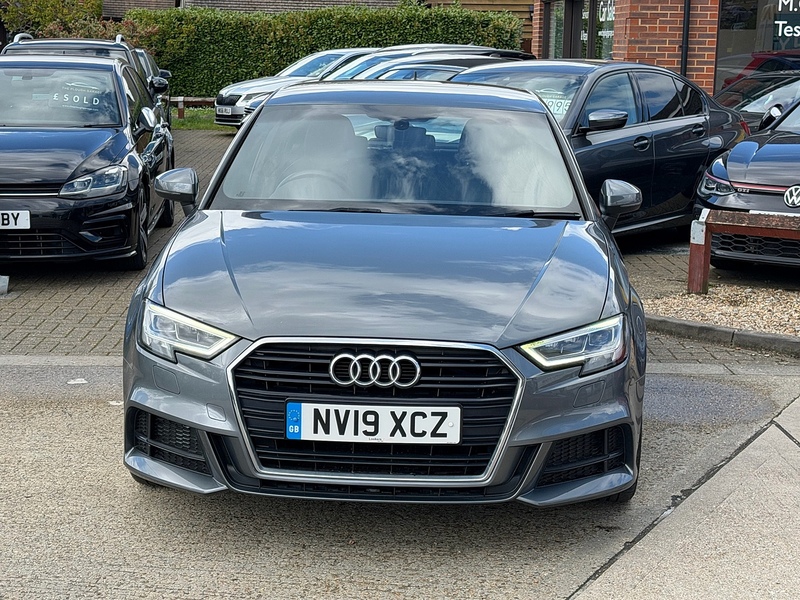 Audi A3 1.5 TFSI CoD 35 S line Sportback 5dr Petrol S Tronic Euro 6 (s/s) (150 ps) - U10004041