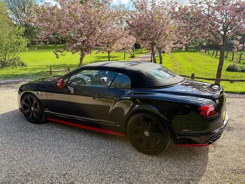 Bentley Continental 4.0 V8 GTC S Convertible 2dr Petrol Auto 4WD Euro 6 (528 ps) - U10004043