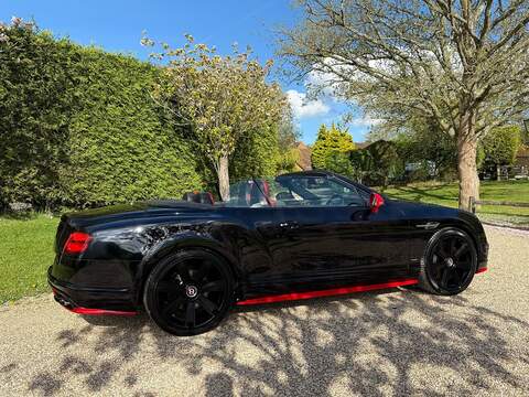 Bentley Continental 4.0 V8 GTC S Convertible 2dr Petrol Auto 4WD Euro 6 (528 ps) - U10004043