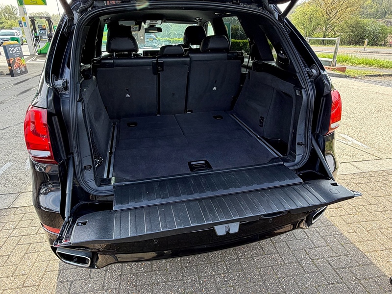BMW X5 3.0 40d M Sport SUV 5dr Diesel Auto xDrive Euro 6 (s/s) (313 ps) - U10004050
