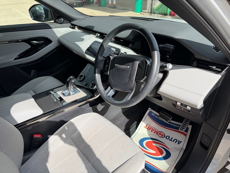 Land Rover Range Rover Evoque 1.5 P300e 12.2kWh R-Dynamic SE SUV 5dr Petrol Plug-in Hybrid Auto 4WD Euro 6 (s/s) (309 ps) - U10004052