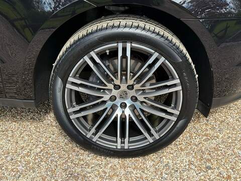 Porsche Macan 2.0T SUV 5dr Petrol PDK 4WD Euro 6 (s/s) (252 ps) - U10004057
