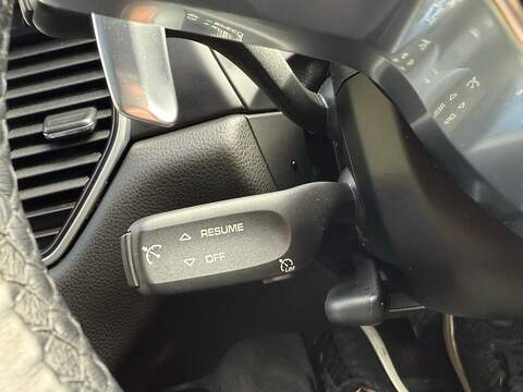 Porsche Macan 2.0T SUV 5dr Petrol PDK 4WD Euro 6 (s/s) (252 ps) - U10004057