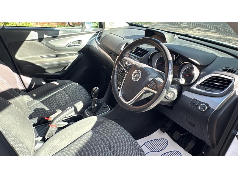 Vauxhall Mokka 1.7 CDTi Tech Line SUV 5dr Diesel Manual 4WD Euro 5 (s/s) (130 ps) - U10004059