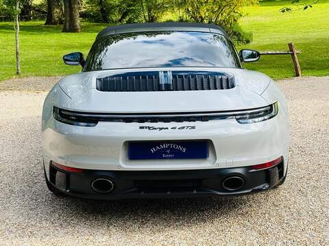 Porsche 911 3.0T 992 4 GTS Targa PDK 4WD Euro 6 (s/s) 2dr - U10004062