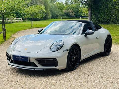 Porsche 911 3.0T 992 4 GTS Targa PDK 4WD Euro 6 (s/s) 2dr - U10004062