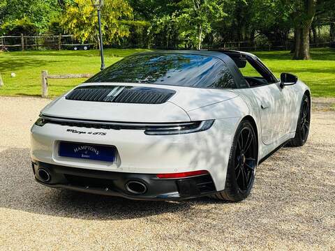 Porsche 911 3.0T 992 4 GTS Targa PDK 4WD Euro 6 (s/s) 2dr - U10004062