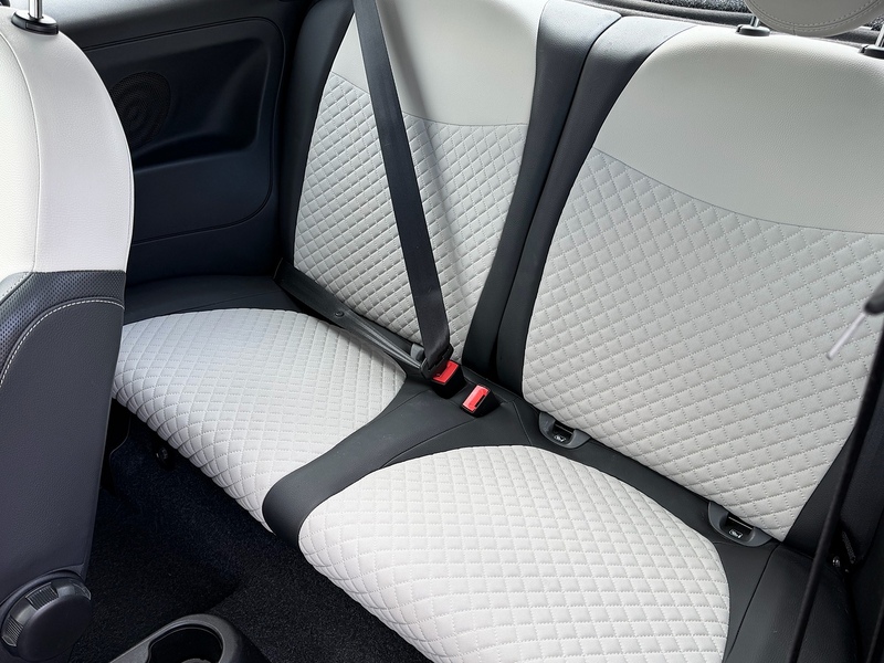 Fiat 500 1.0 MHEV Star Hatchback 3dr Petrol Manual Euro 6 (s/s) (70 bhp) - U10004064