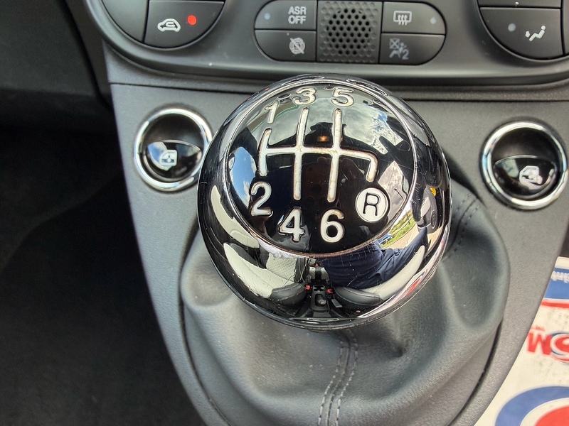 Fiat 500 1.0 MHEV Star Hatchback 3dr Petrol Manual Euro 6 (s/s) (70 bhp) - U10004064