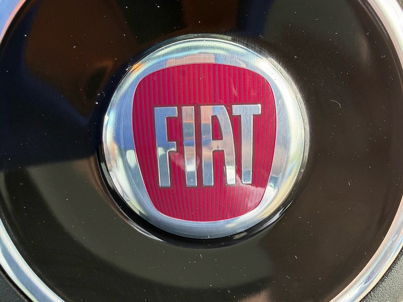 Fiat 500 1.0 MHEV Star Hatchback 3dr Petrol Manual Euro 6 (s/s) (70 bhp) - U10004064