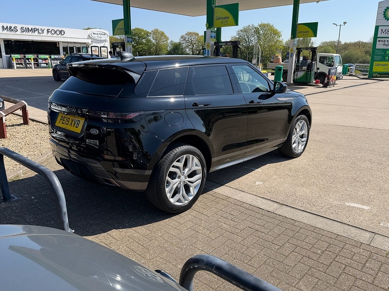 Land Rover Range Rover Evoque 2.0 D180 R-Dynamic SE SUV 5dr Diesel Auto 4WD Euro 6 (s/s) (180 ps) - U10004070