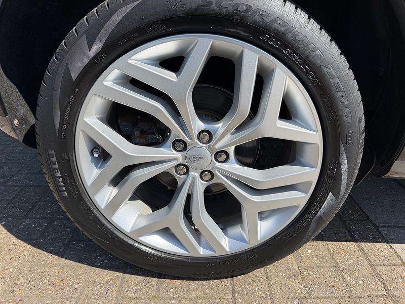 Land Rover Range Rover Evoque 2.0 D180 R-Dynamic SE SUV 5dr Diesel Auto 4WD Euro 6 (s/s) (180 ps) - U10004070