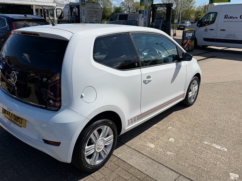 Volkswagen up! 1.0 up! beats Hatchback 3dr Petrol Manual Euro 6 (60 ps) - U10004072