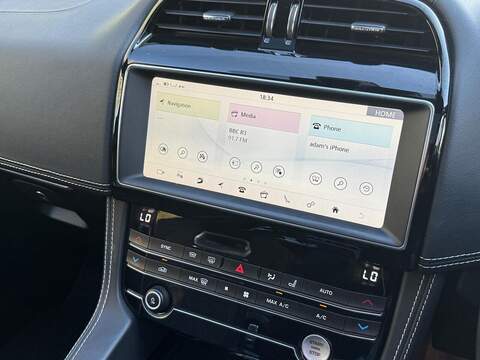 Jaguar F-PACE 5.0 V8 SVR Quickshift AWD Euro 6 (s/s) 5dr - U10004076