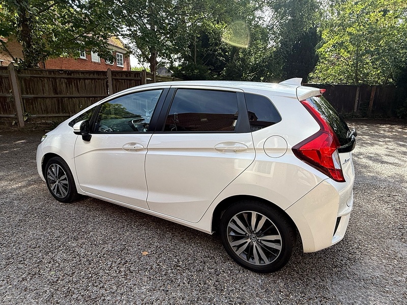 Honda Jazz 1.3 i-VTEC EX Navi Hatchback 5dr Petrol Manual Euro 6 (s/s) (102 ps) - U10004077