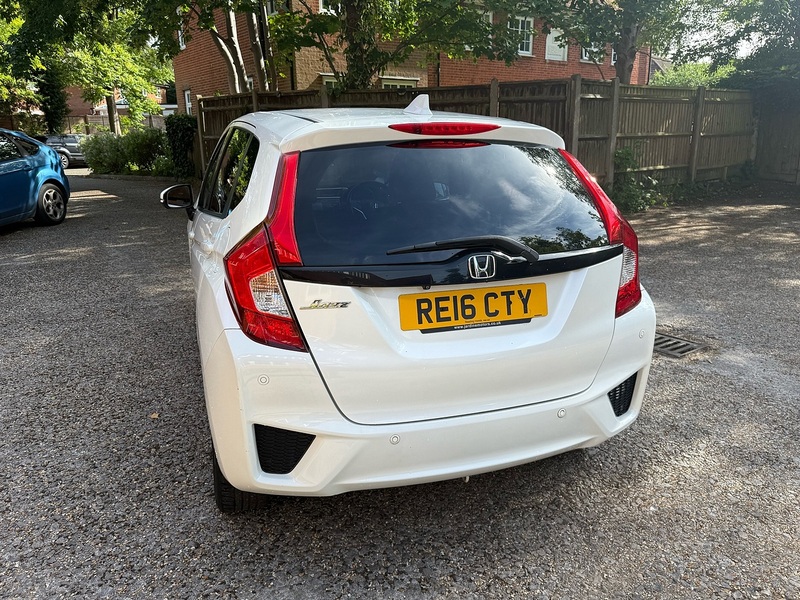 Honda Jazz 1.3 i-VTEC EX Navi Hatchback 5dr Petrol Manual Euro 6 (s/s) (102 ps) - U10004077