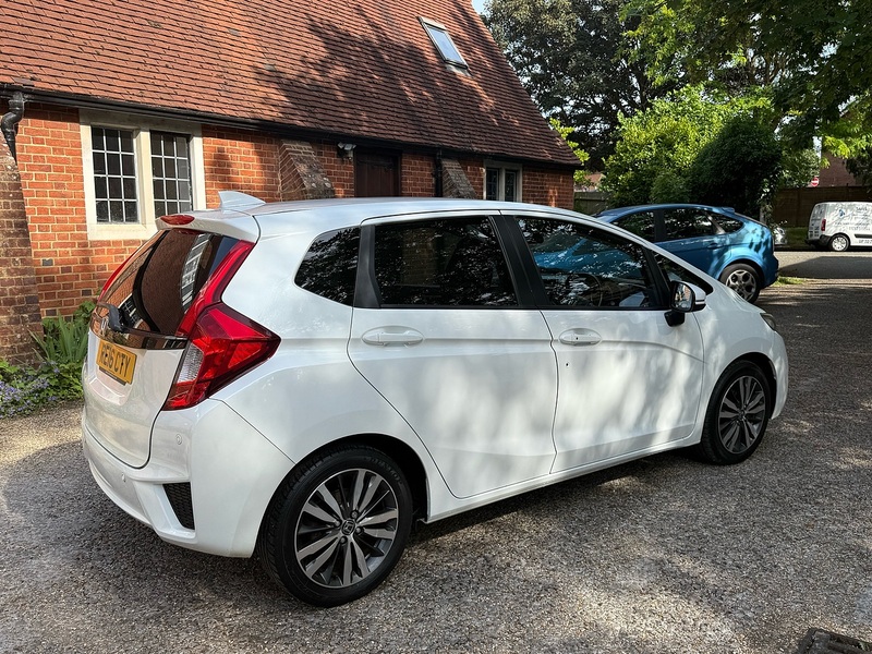 Honda Jazz 1.3 i-VTEC EX Navi Hatchback 5dr Petrol Manual Euro 6 (s/s) (102 ps) - U10004077