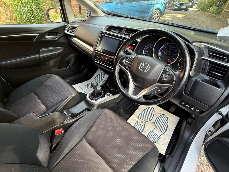 Honda Jazz 1.3 i-VTEC EX Navi Hatchback 5dr Petrol Manual Euro 6 (s/s) (102 ps) - U10004077