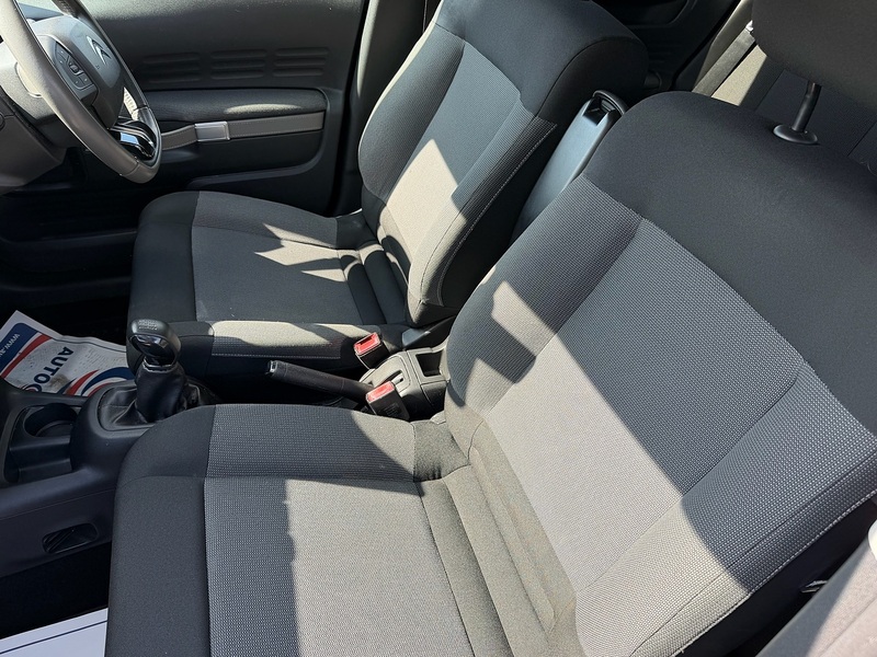 Citroen C4 Cactus 1.2 PureTech Flair Hatchback 5dr Petrol Manual Euro 6 (s/s) (110 ps) - U10004078