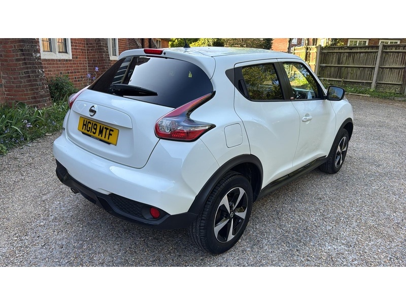 Nissan Juke 1.6 Bose Personal Edition SUV 5dr Petrol Manual Euro 6 (112 ps) - U10004080