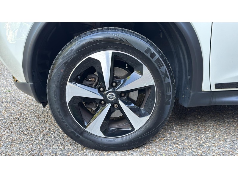 Nissan Juke 1.6 Bose Personal Edition SUV 5dr Petrol Manual Euro 6 (112 ps) - U10004080