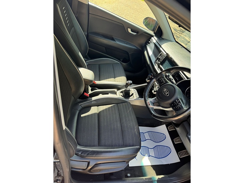 Kia Rio 1.0 T-GDi GT-Line Hatchback 5dr Petrol Manual Euro 6 (s/s) (118 bhp) - U10004081