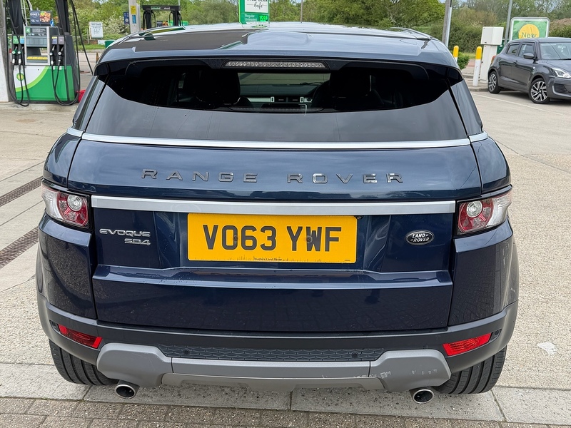Land Rover Range Rover Evoque 2.2 SD4 Prestige SUV 5dr Diesel Auto 4WD Euro 5 (s/s) (190 ps) - U10004084