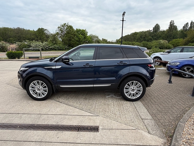 Land Rover Range Rover Evoque 2.2 SD4 Prestige SUV 5dr Diesel Auto 4WD Euro 5 (s/s) (190 ps) - U10004084
