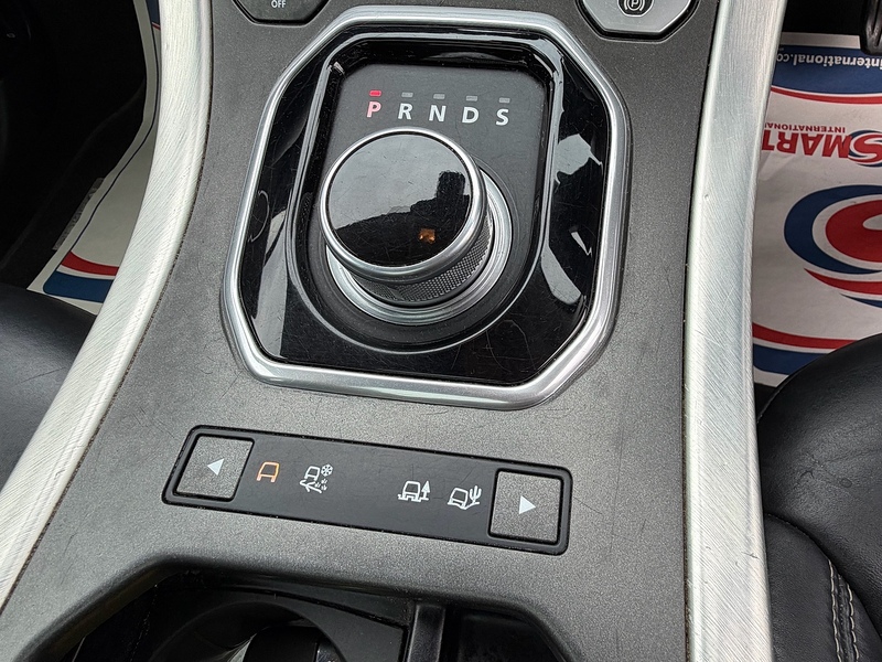 Land Rover Range Rover Evoque 2.2 SD4 Prestige SUV 5dr Diesel Auto 4WD Euro 5 (s/s) (190 ps) - U10004084