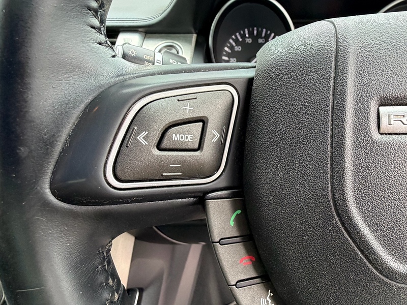 Land Rover Range Rover Evoque 2.2 SD4 Prestige SUV 5dr Diesel Auto 4WD Euro 5 (s/s) (190 ps) - U10004084