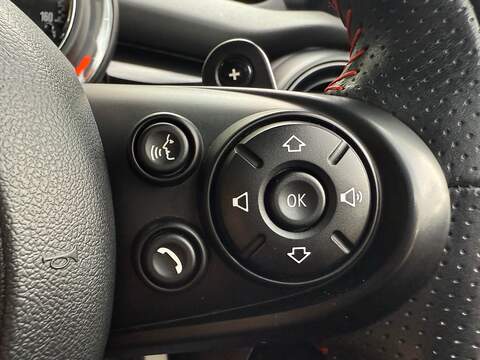 MINI Hatch 2.0 John Cooper Works Hatchback 3dr Petrol Steptronic Euro 6 (s/s) (231 ps) - U10004088
