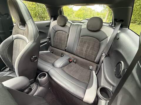MINI Hatch 2.0 John Cooper Works Hatchback 3dr Petrol Steptronic Euro 6 (s/s) (231 ps) - U10004088